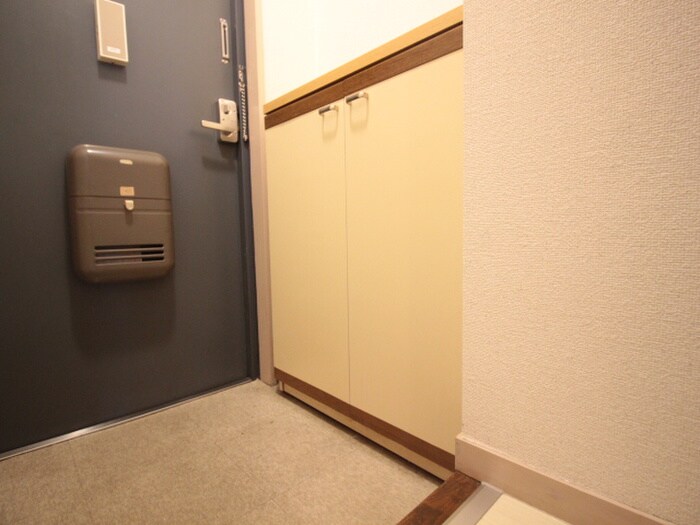 物件内観写真11　(靴箱)