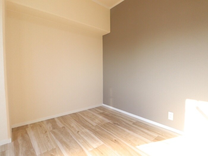 物件内観写真13　(居室)