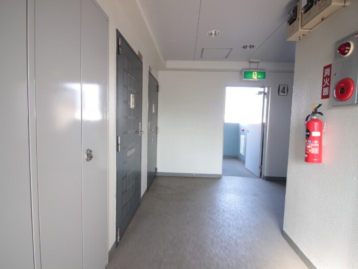 物件内観写真22　(廊下)