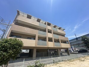 マルセンビル外観写真