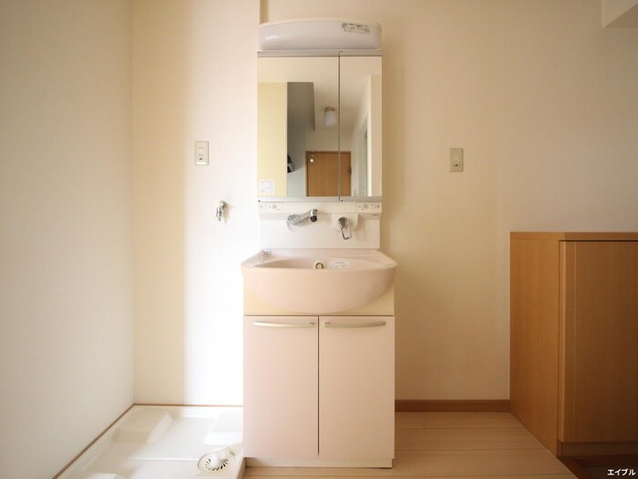 物件内観写真11　(洗面)