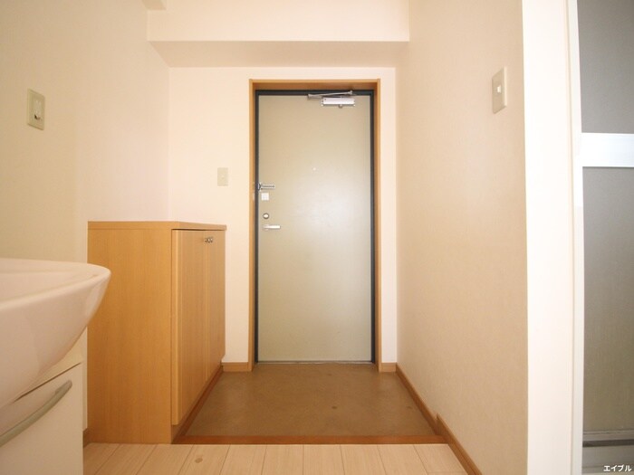 物件内観写真14　(玄関)