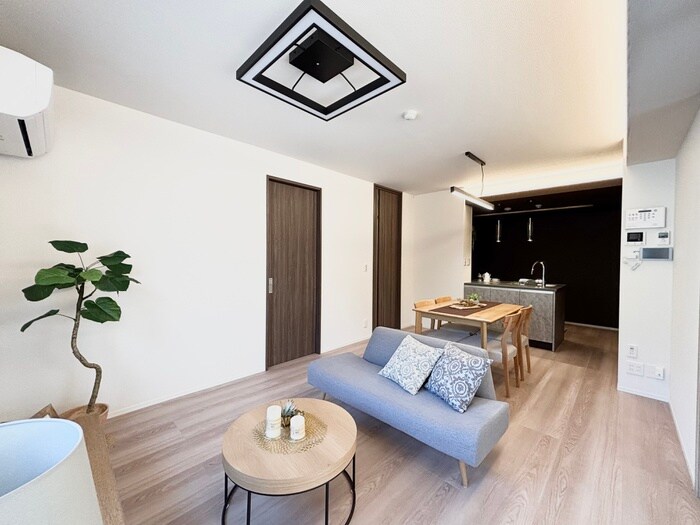 物件内観写真8　(居室)