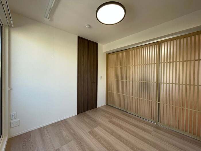 物件内観写真9　(居室)