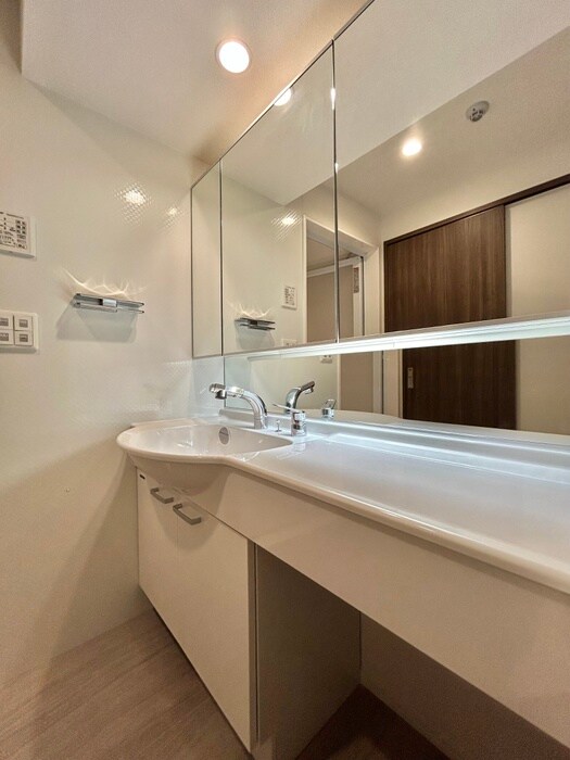 物件内観写真11　(バス／シャワールーム等)