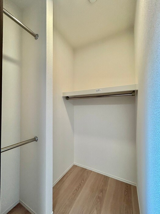 物件内観写真13　(収納)