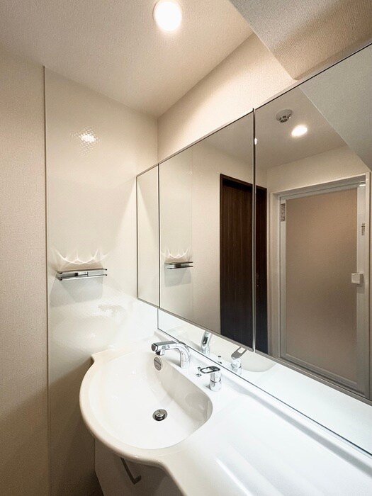 物件内観写真14　(洗面)