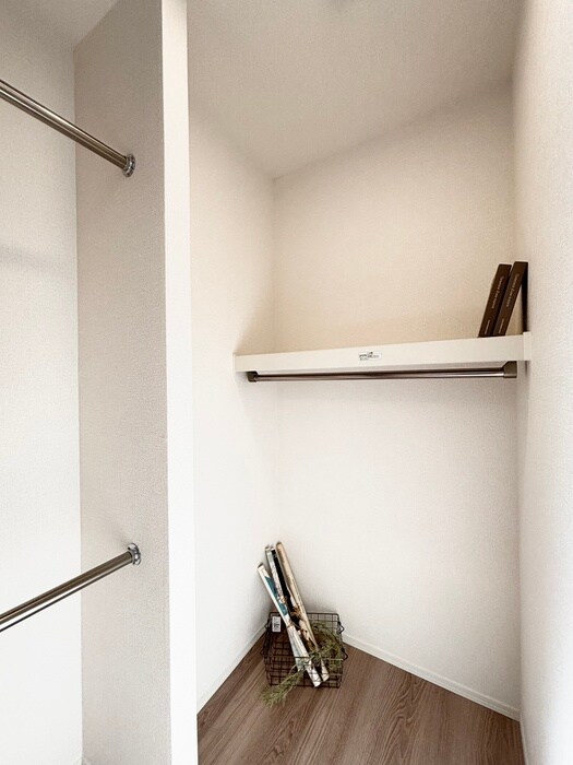 物件内観写真18　(収納)