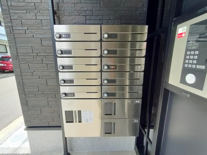 物件外観写真4　(建物設備)