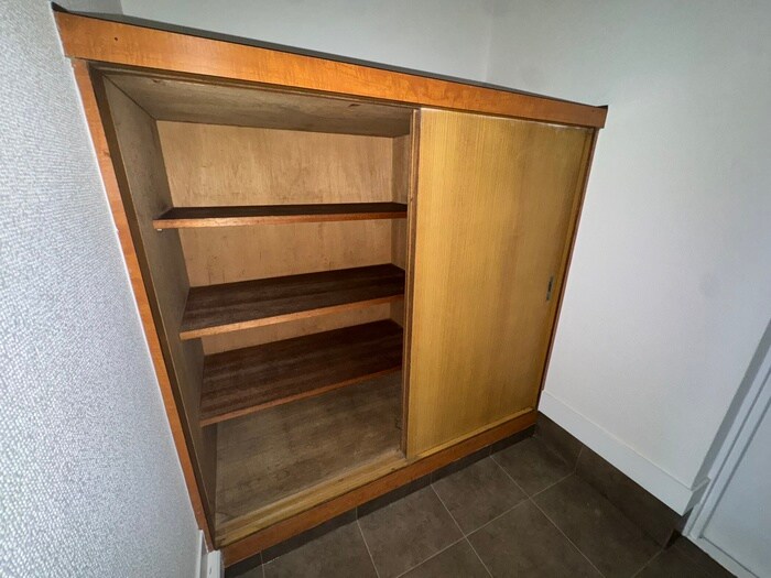 物件内観写真12　(靴箱)