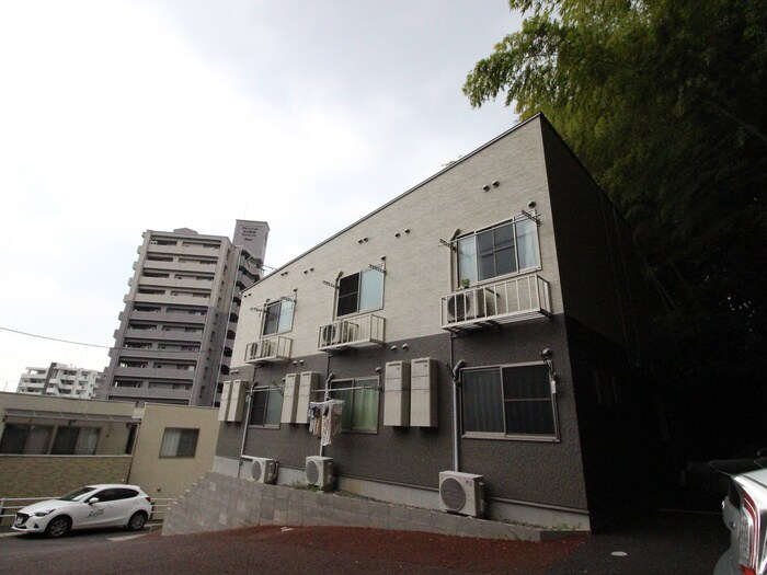 物件外観写真2　(外観写真)