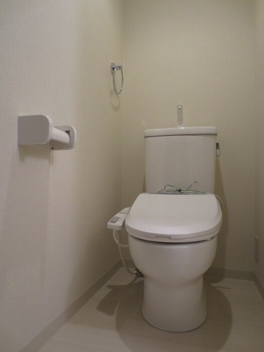 物件内観写真12　(トイレ)