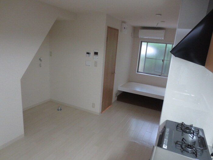 物件内観写真14　(居室)