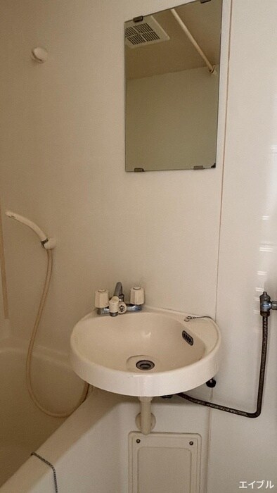 物件内観写真11　(洗面)