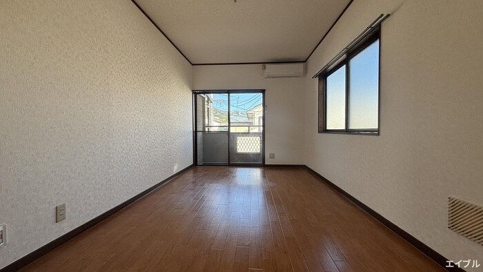 物件内観写真21　(居室)