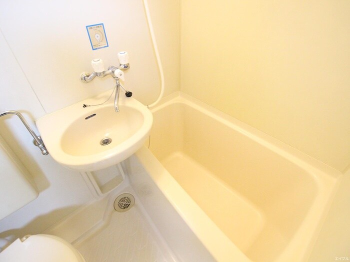 物件内観写真8　(バス／シャワールーム等)