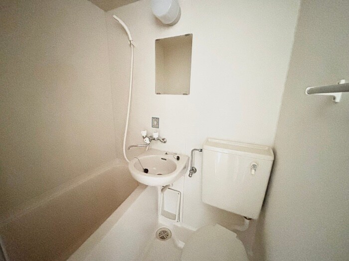 物件内観写真8　(バス／シャワールーム等)