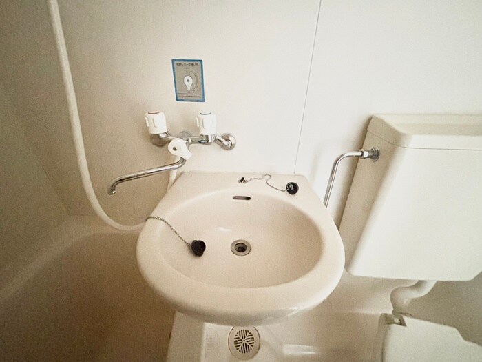 物件内観写真10　(洗面)