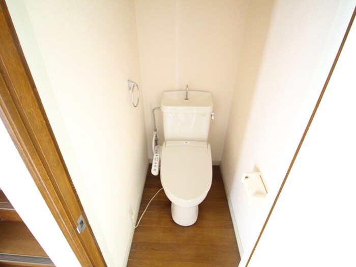 物件内観写真10　(トイレ)