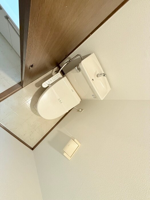 物件内観写真7　(トイレ)