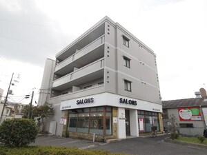 庚午山本ビル外観写真