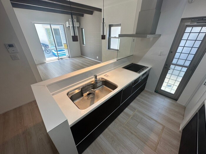 物件内観写真8　(キッチン)