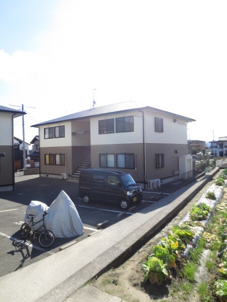 ソレジオＫＡＮＤＡ（Ａ棟）外観写真