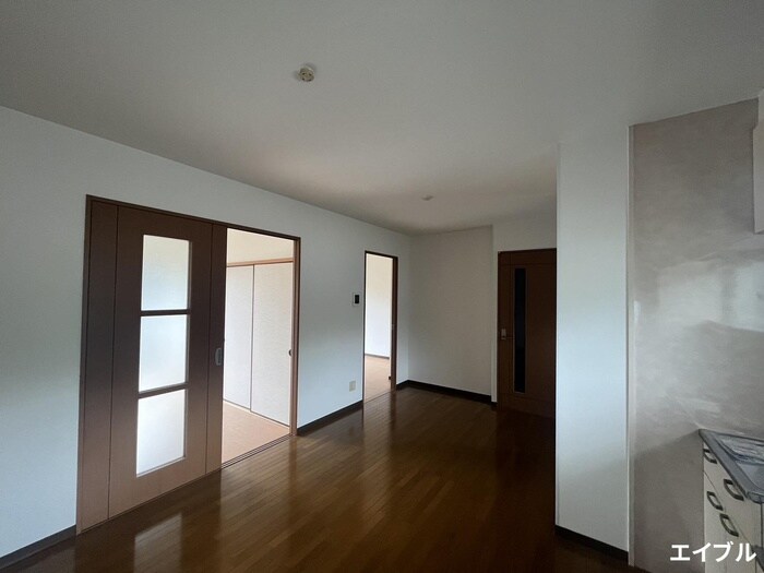 物件内観写真9　(居室)