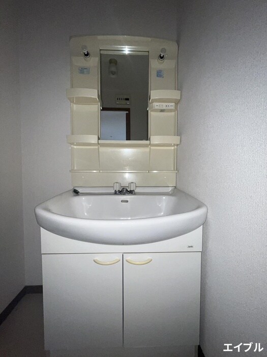 物件内観写真12　(洗面)