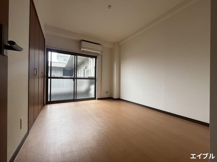 物件内観写真14　(居室)