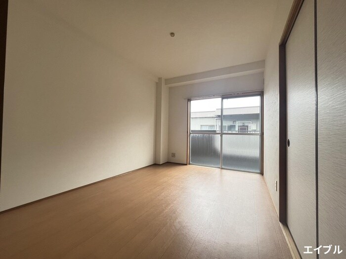 物件内観写真15　(居室)