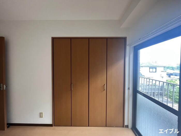 物件内観写真16　(収納)