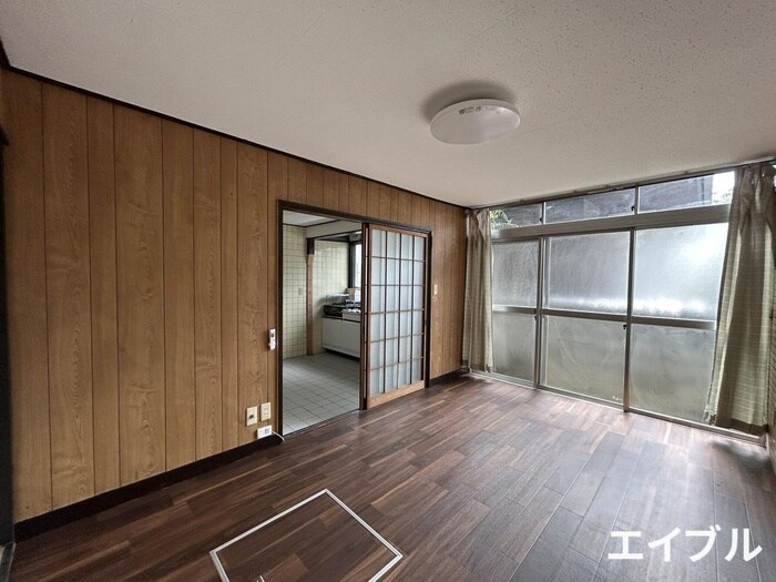 物件内観写真7　(居室)