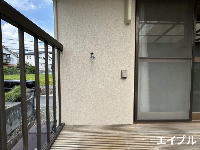 物件内観写真13　(洗濯機置場)