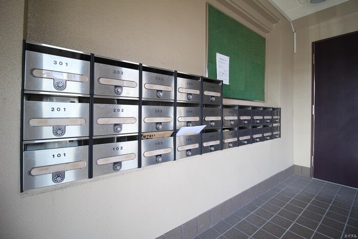 物件外観写真6　(建物設備)