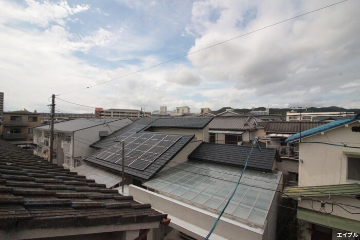 物件内観写真14　(室内からの展望)