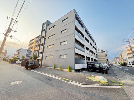 正本マンション外観写真