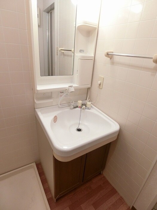 物件内観写真11　(洗面)