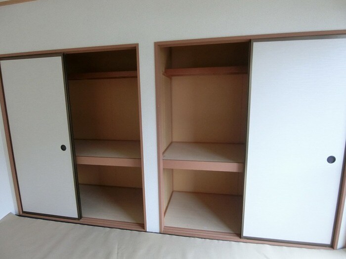 物件内観写真15　(収納)