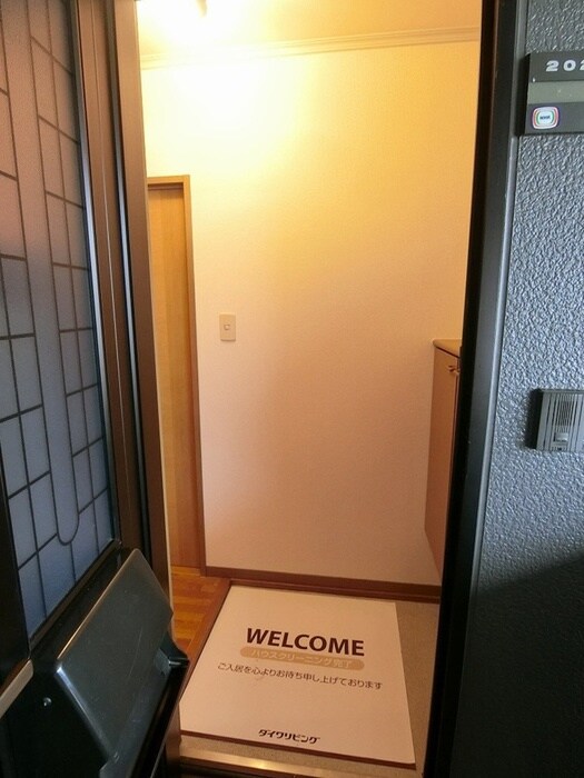 物件内観写真20　(玄関)