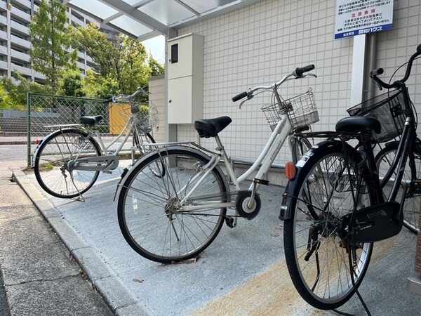 駐輪場