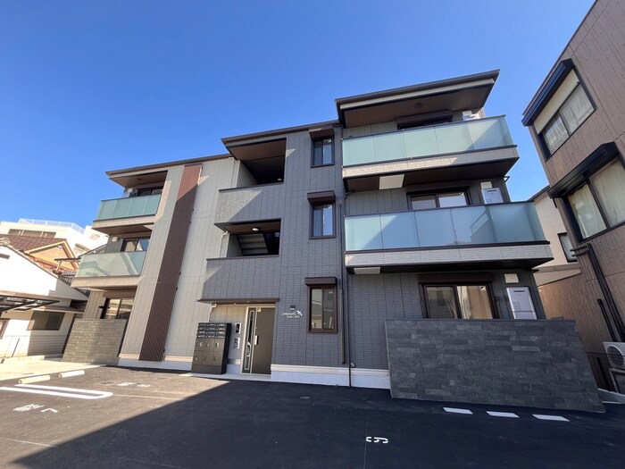 物件外観写真1　(外観写真)