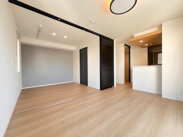 物件内観写真7　(居室)