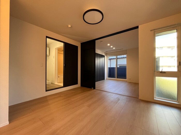 物件内観写真18　(居室)