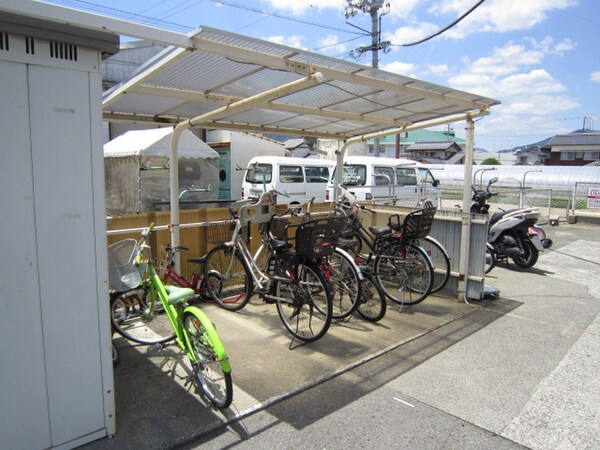 駐輪場