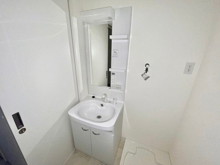 物件内観写真10　(洗面)