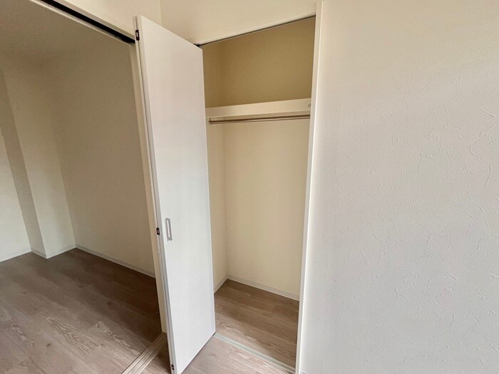 物件内観写真12　(収納)