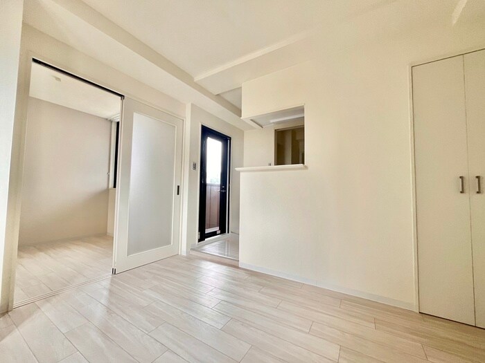 物件内観写真18　(居室)