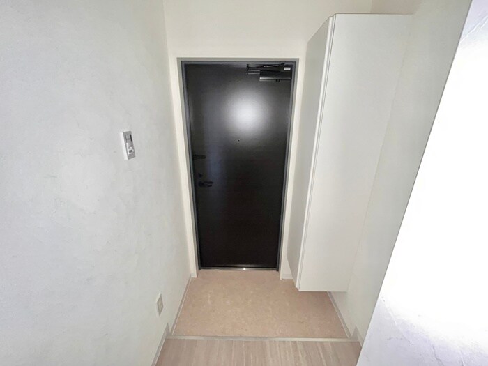 物件内観写真22　(玄関)