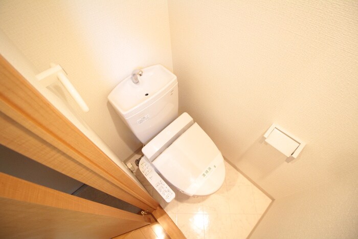 物件内観写真10　(トイレ)